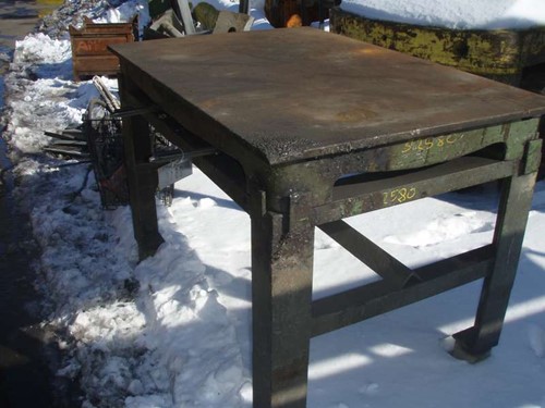 Welding table 1495 mm x 990 mm, on a base